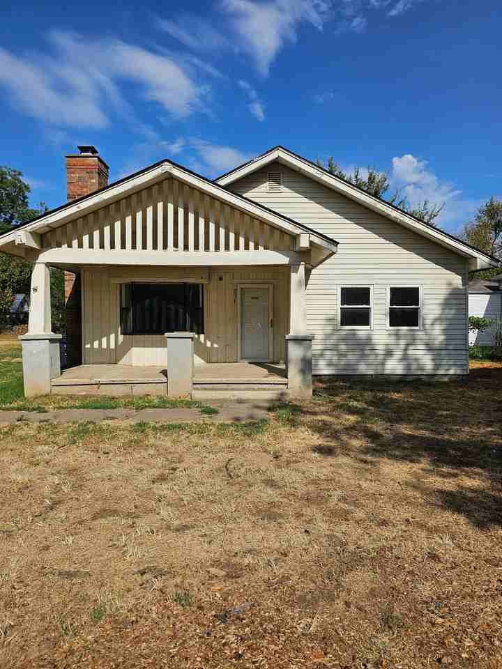 531 N Pottenger Ave