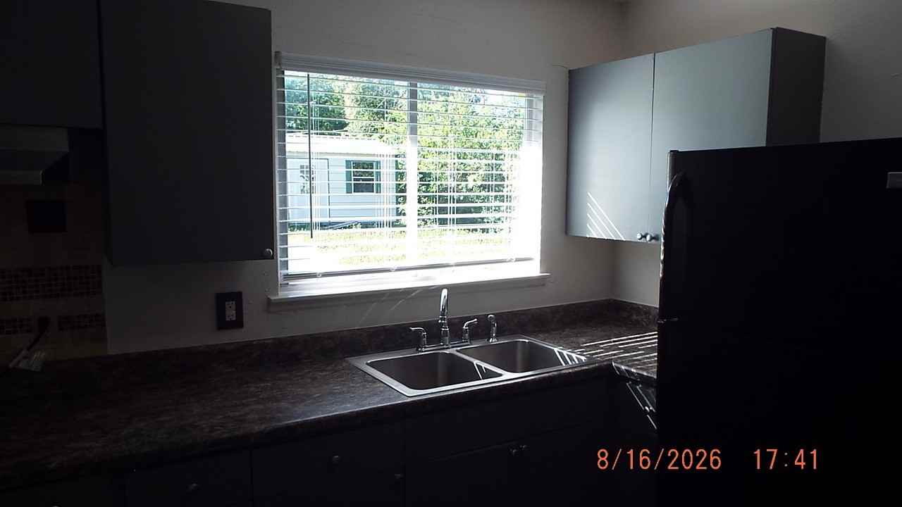 807 Stonegate Dr - Photo 6 of 14