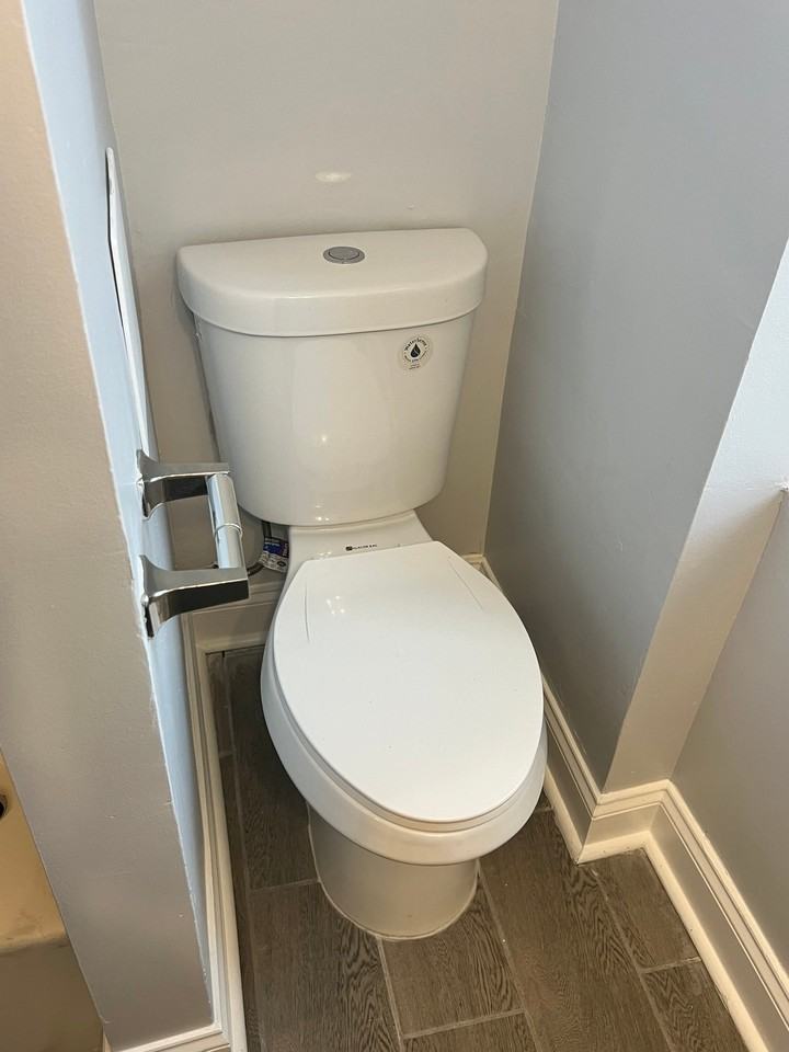 1703 Guilford Ave #2 - Photo 2 of 11