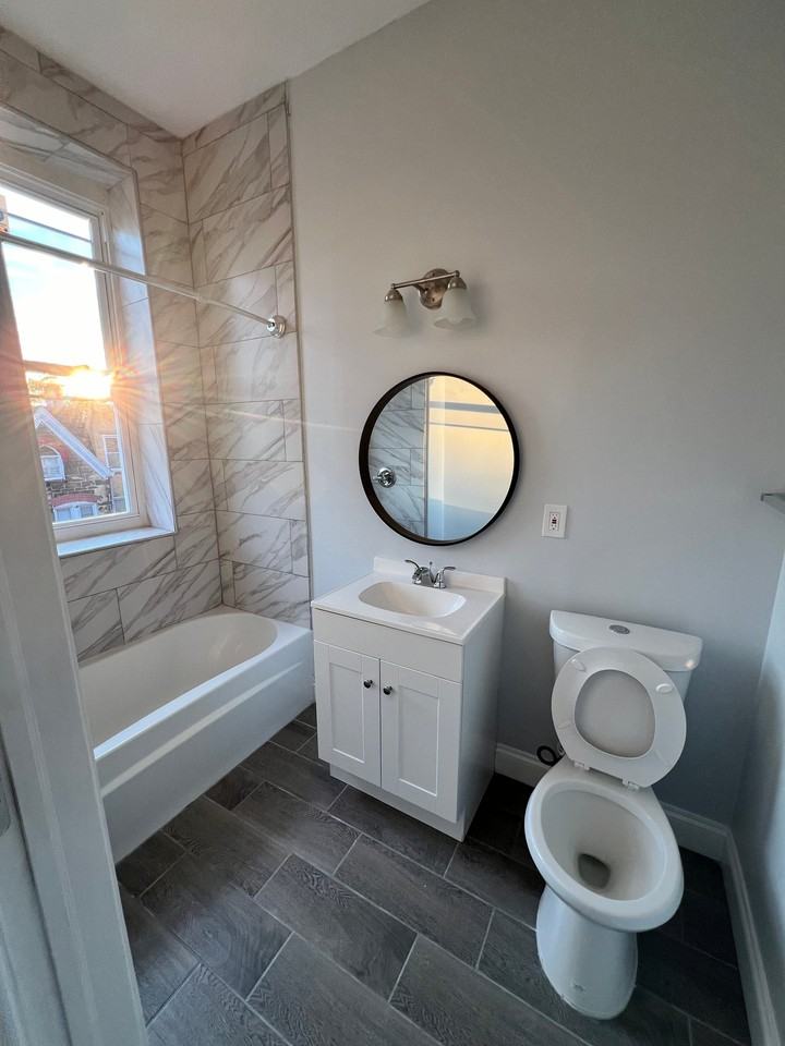 1703 Guilford Ave #2 - Photo 3 of 11