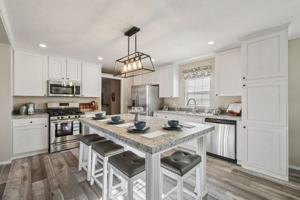 featured image of 1237 Westover Blvd