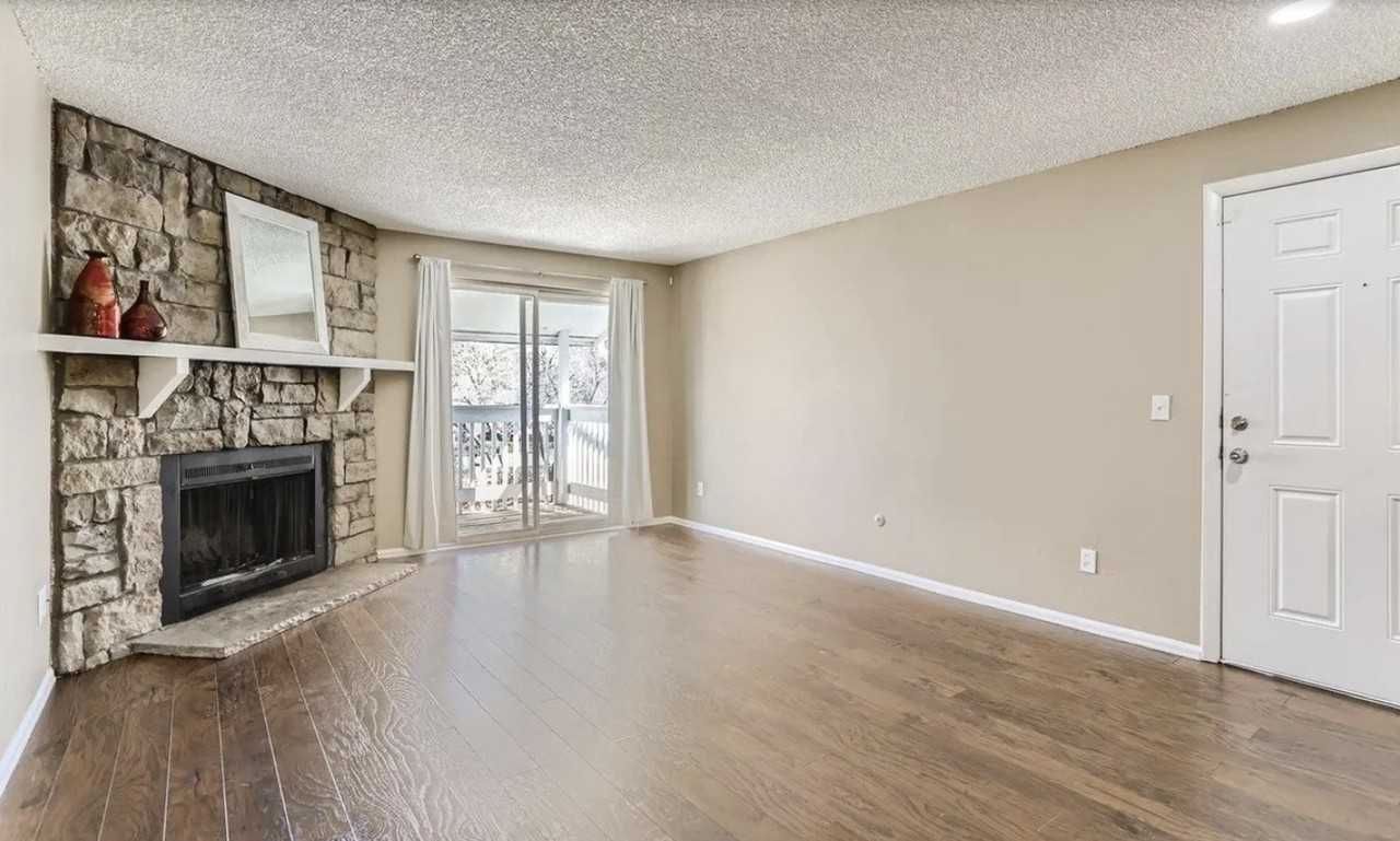 14161 E Jewell Ave #201 - Photo 3 of 18