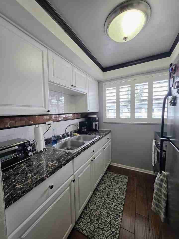 1221 Drew St #B19 - Photo 2 of 13