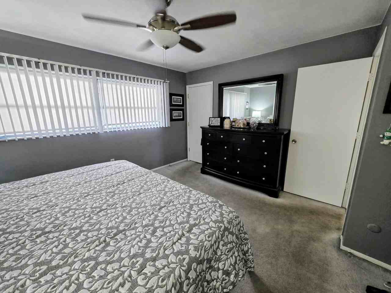 1221 Drew St #B19 - Photo 4 of 13