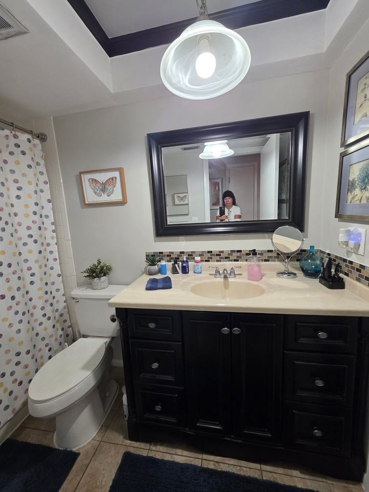 1221 Drew St #B19 - Photo 7 of 13
