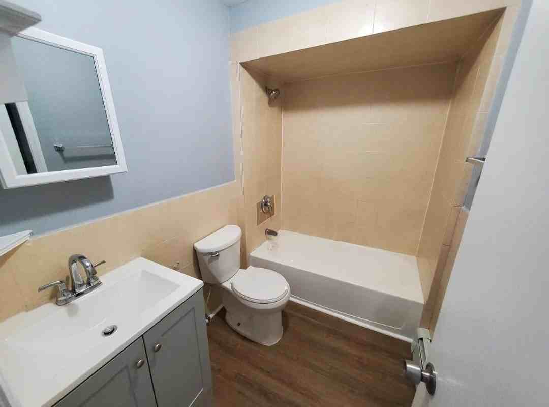 16 Amity Street Paterson Nj #2 - Photo 4 of 9