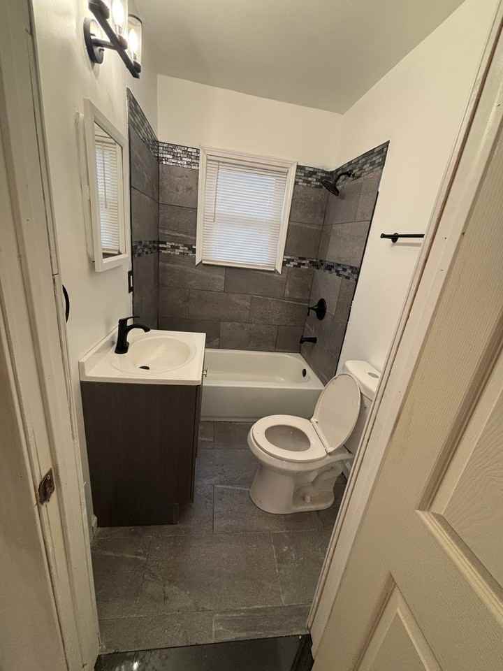 1 Swayze St - Photo 6 of 7