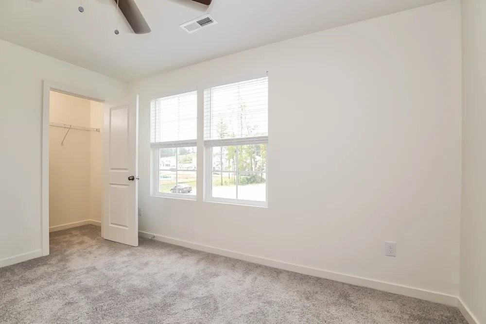 20 Fisher Ferry St - Photo 4 of 10