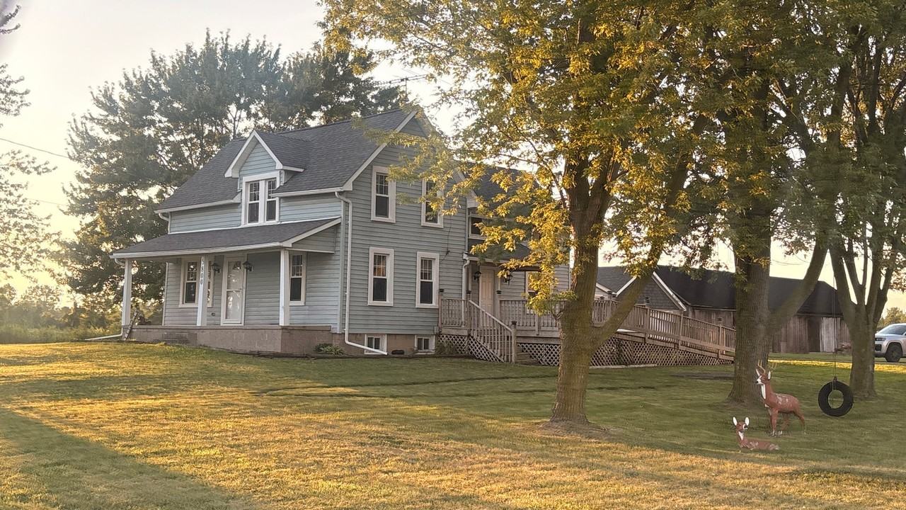 5800 Marine City Hwy - Photo 2 of 20