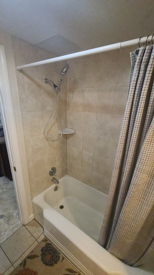 35 Charlton St #1 - Photo 3 of 17