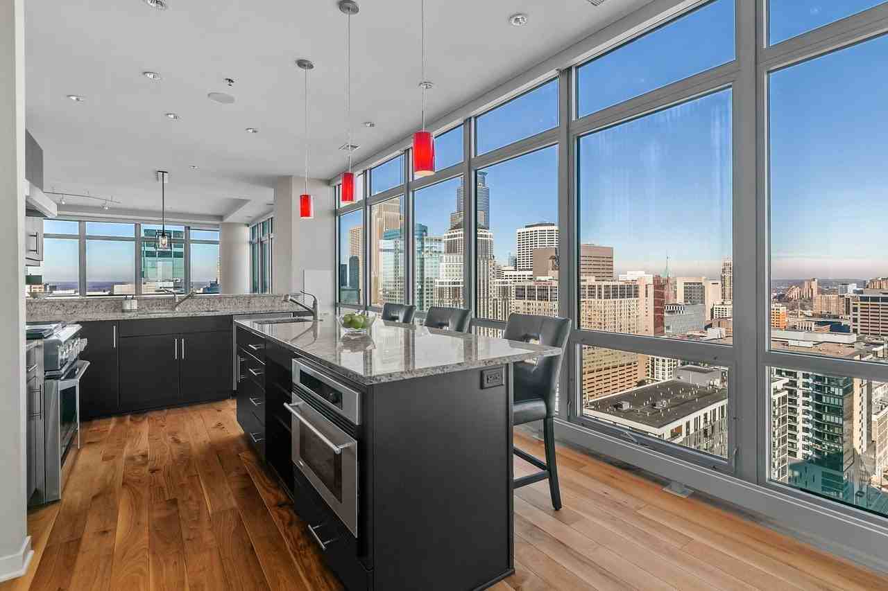 929 Portland Avenue South - Photo 6 of 28