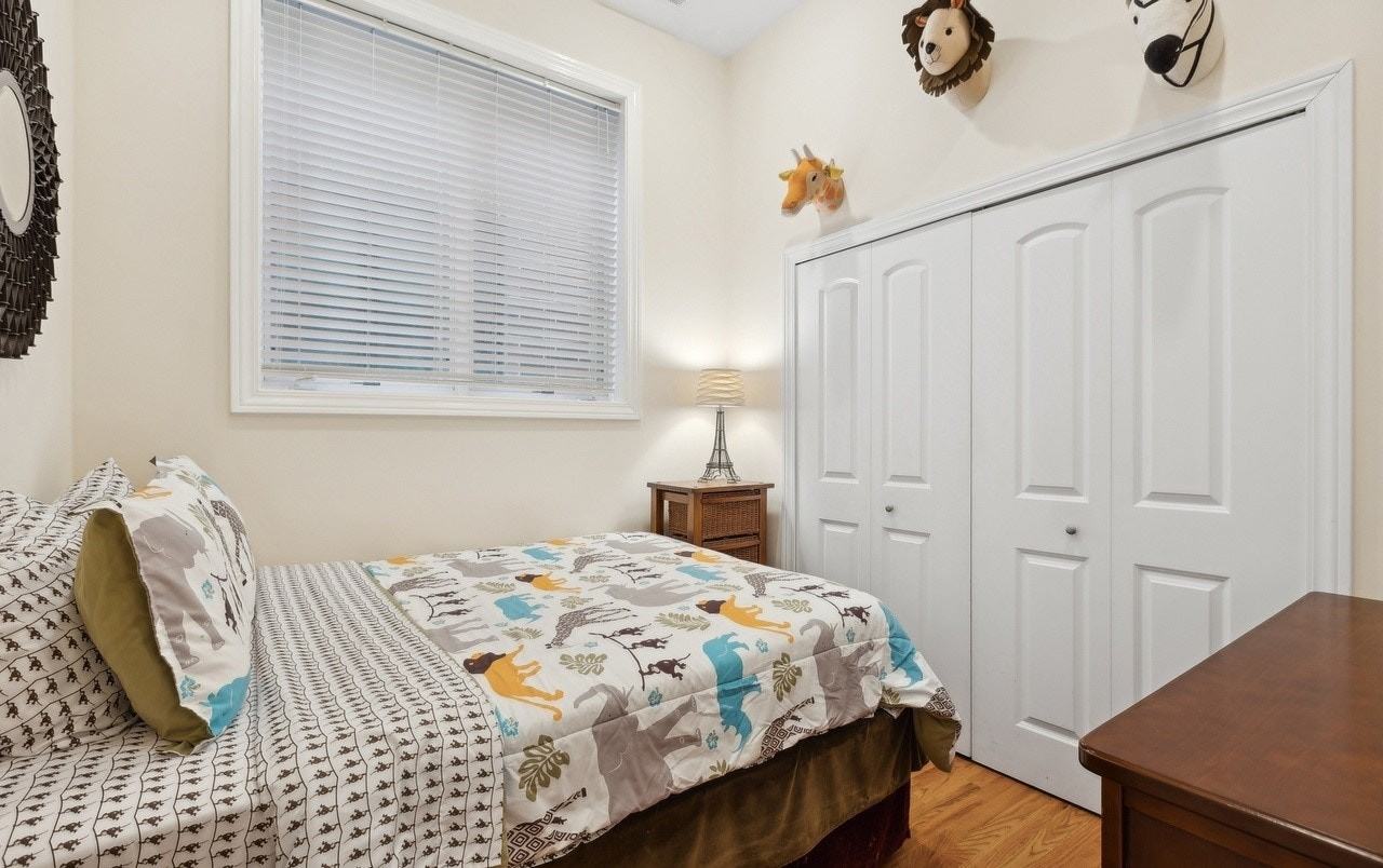 2428 West Cortez Street - Photo 5 of 20