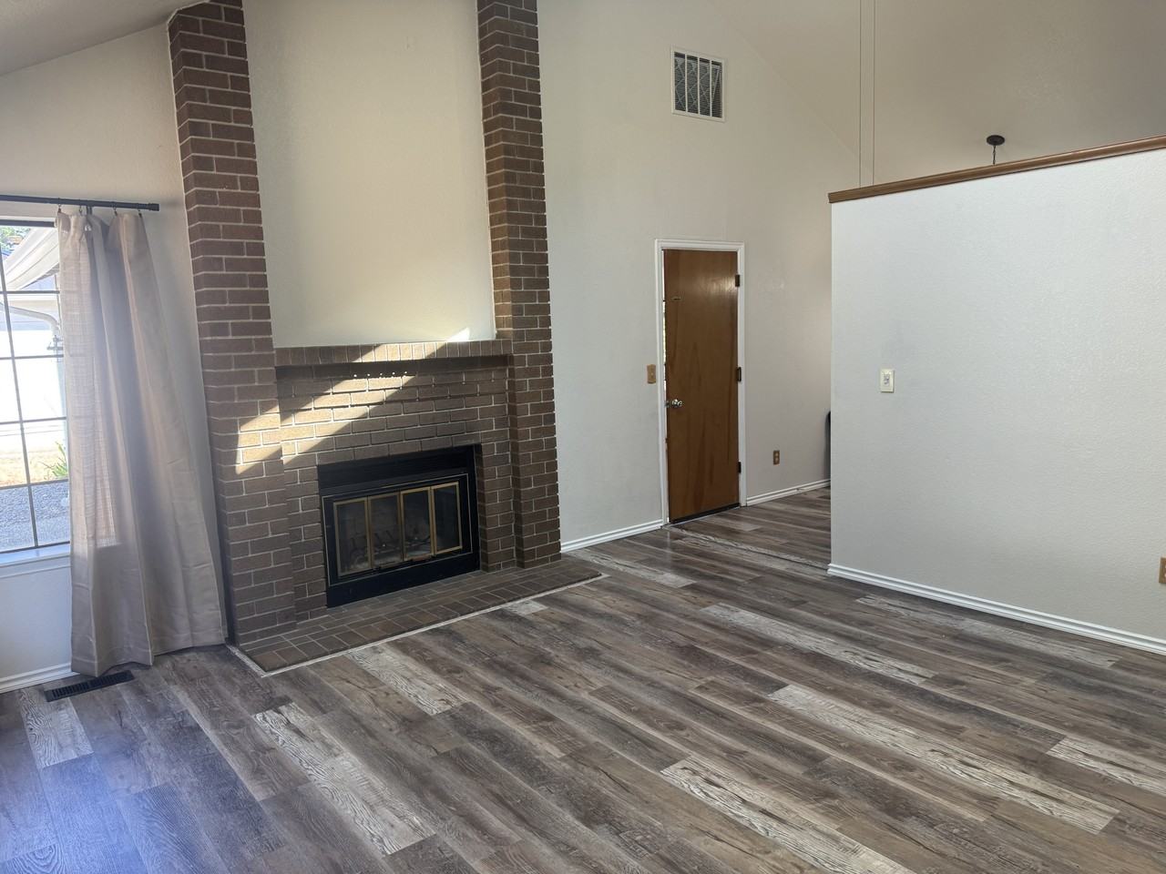 1436 Nw Island Lake Rd #1 - Photo 5 of 28