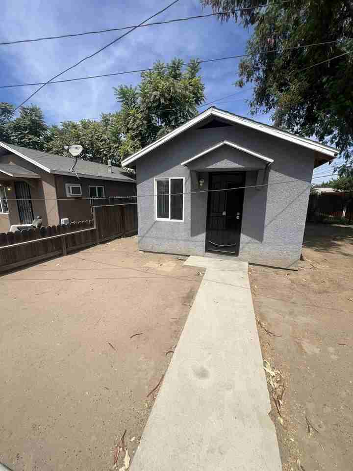 2443 South 10th Street, Unit 105 - Photo 3 of 17
