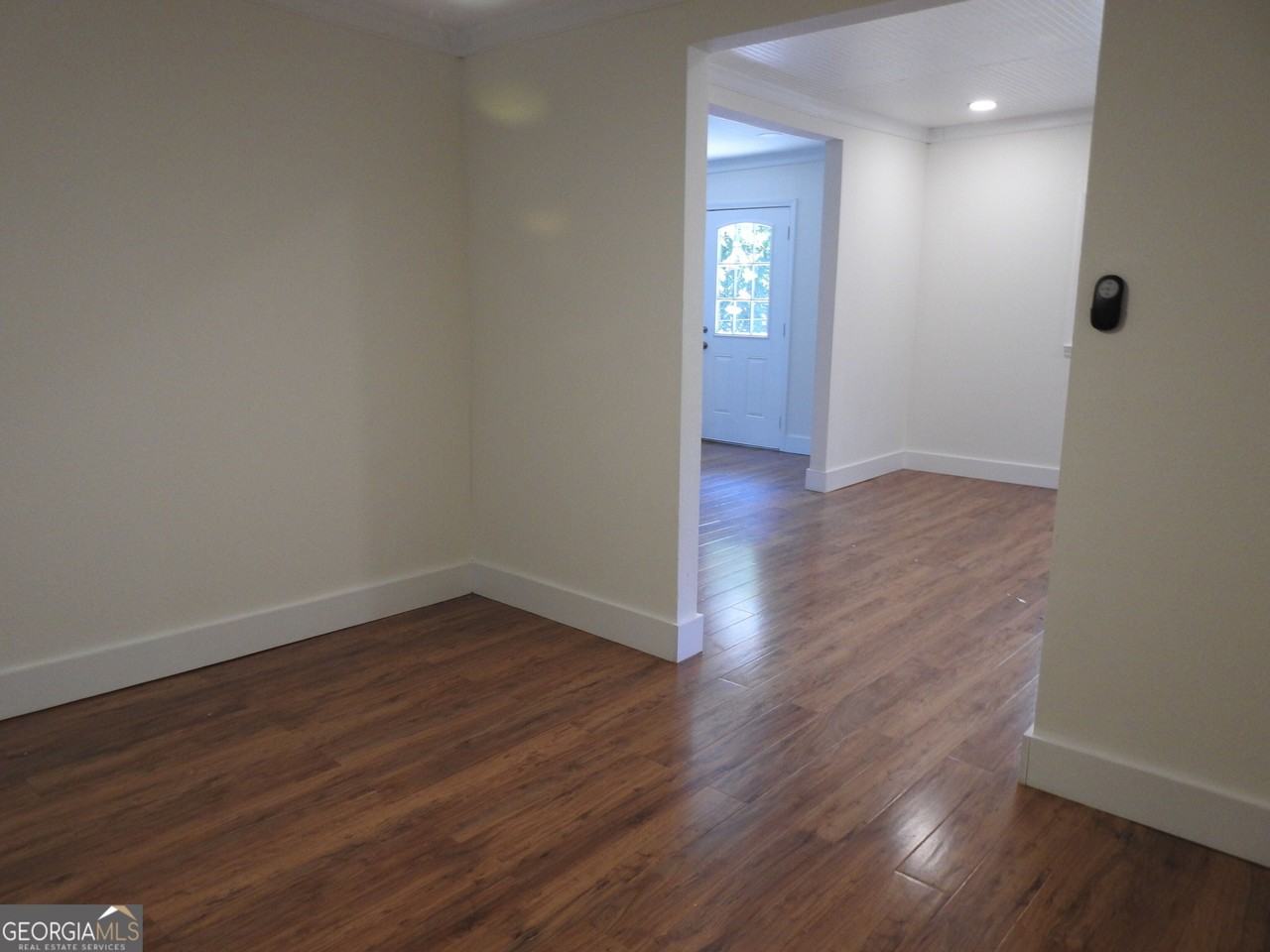 523 Pantertown Cir - Photo 2 of 34