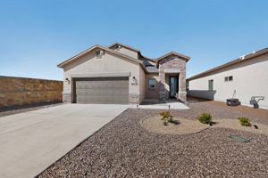 featured image of 9930 Isla Pl #1