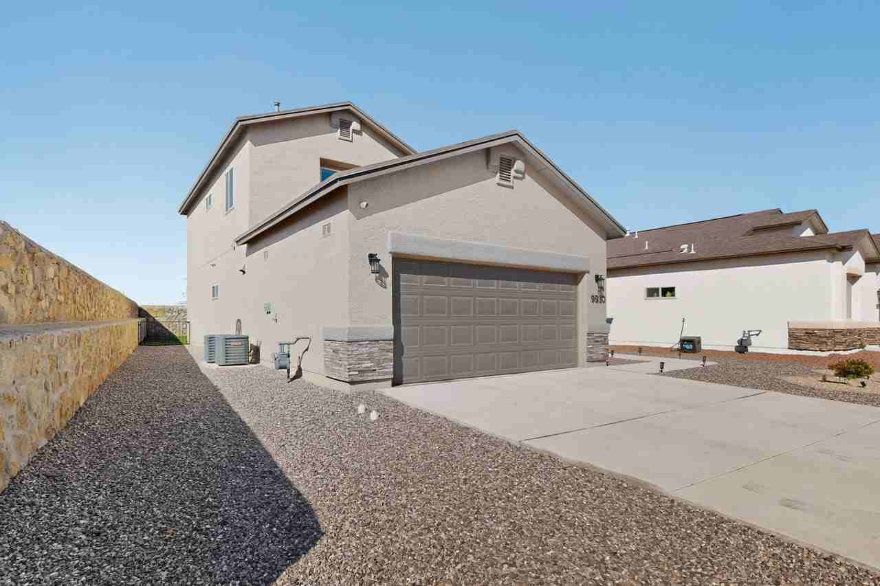 9930 Isla Pl #1 - Photo 5 of 42