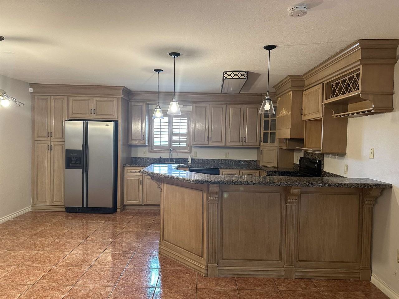 9019 Siller Loop - Photo 4 of 15