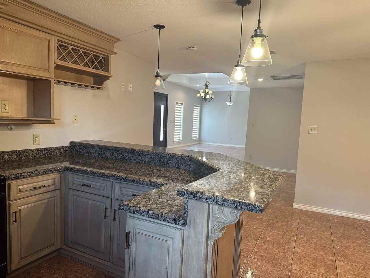 9019 Siller Loop - Photo 5 of 15