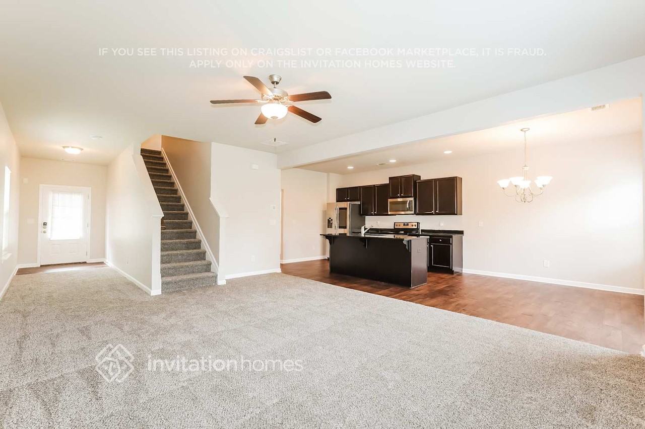 183 Fern Walk - Photo 4 of 18
