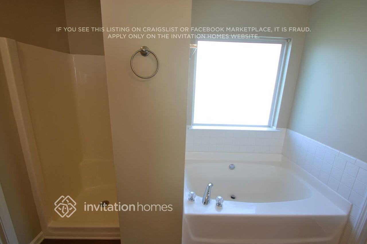 2959 Meadow Point Dr - Photo 7 of 9