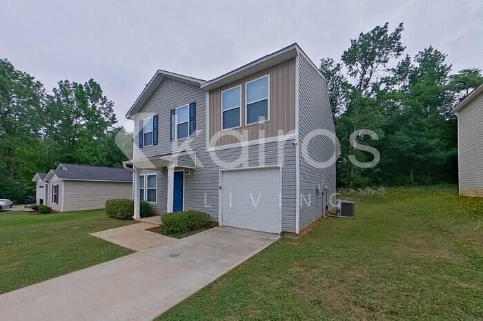 305 Cedar Rdg - Photo 2 of 27