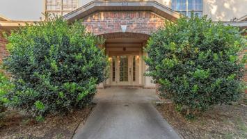 featured image of 2626 N Arroyo Ave #3
