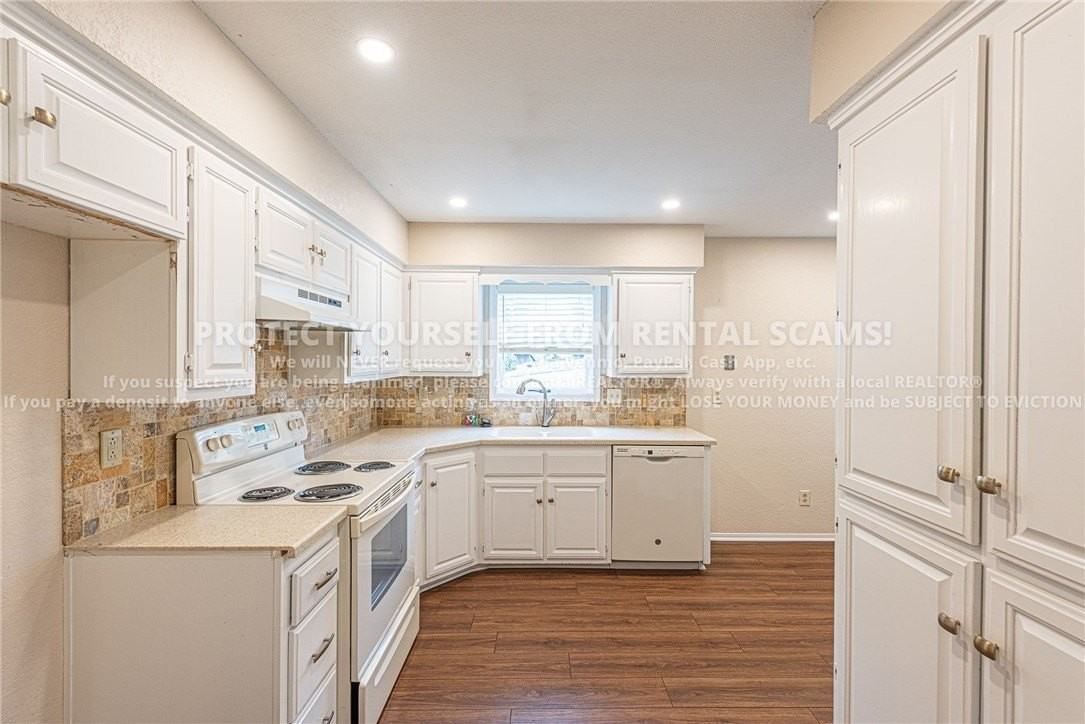 41 Melinda Ln - Photo 6 of 18