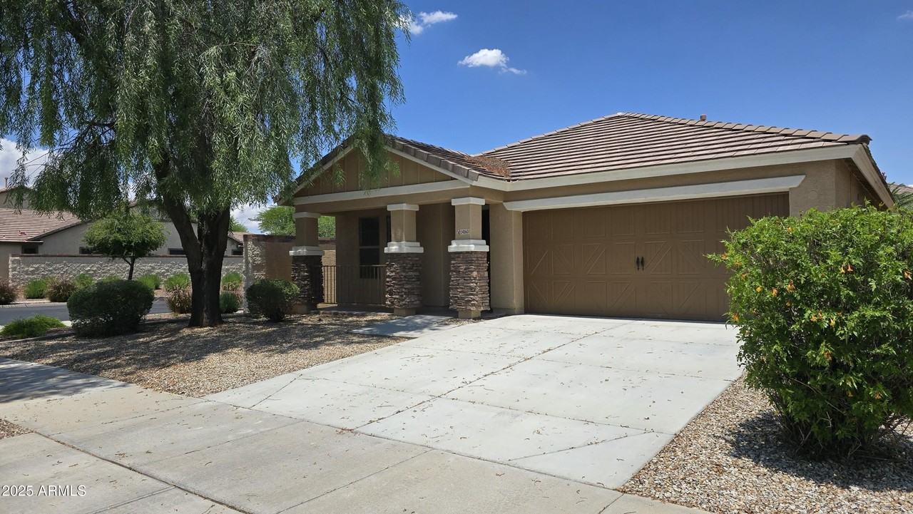 14160 W Larkspur Dr - Photo 2 of 30