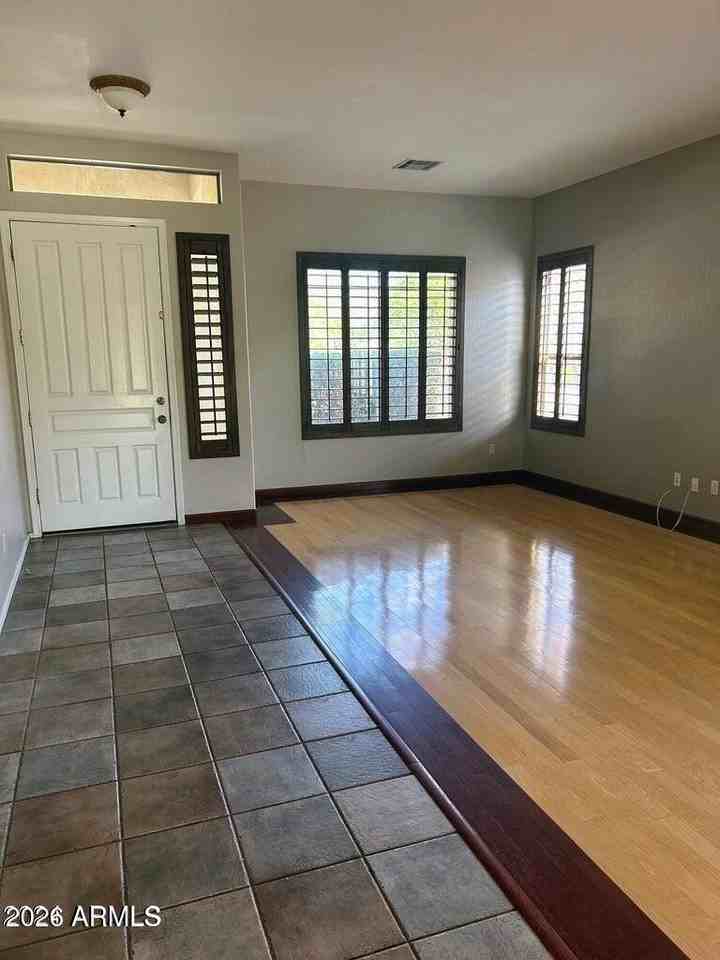 22038 N 51st St - Photo 4 of 22