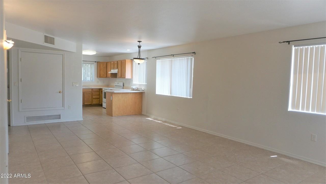 4410 Buena Loma Way #B - Photo 2 of 21