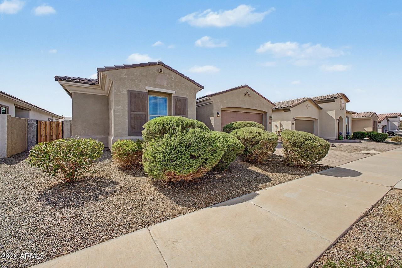 26154 S 227th Way - Photo 4 of 36