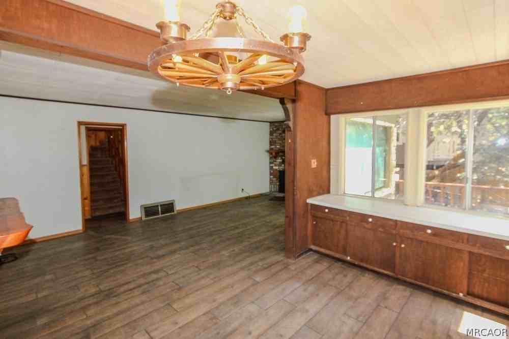 39356 Cedar Dell Rd - Photo 3 of 40