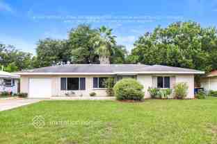 210 S Comet Ave - Photo 1 of 1