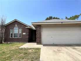 2906 Elise Ln - Photo 1 of 1