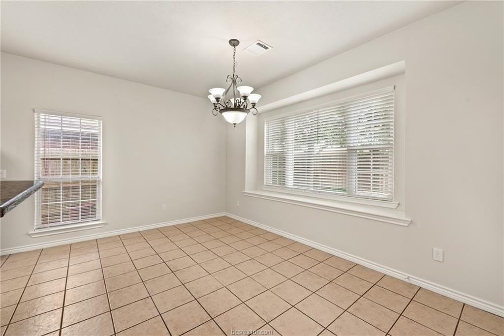 1207 Martinsville Ln - Photo 4 of 13