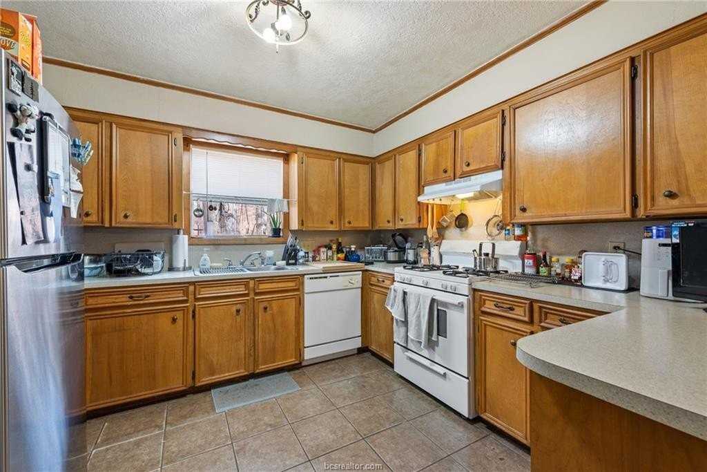 3239 Red Robin Loop - Photo 7 of 15