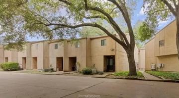 featured image of 4345 Carter Creek Pkwy #12