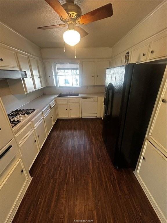 1404 Sunny Ct - Photo 3 of 6