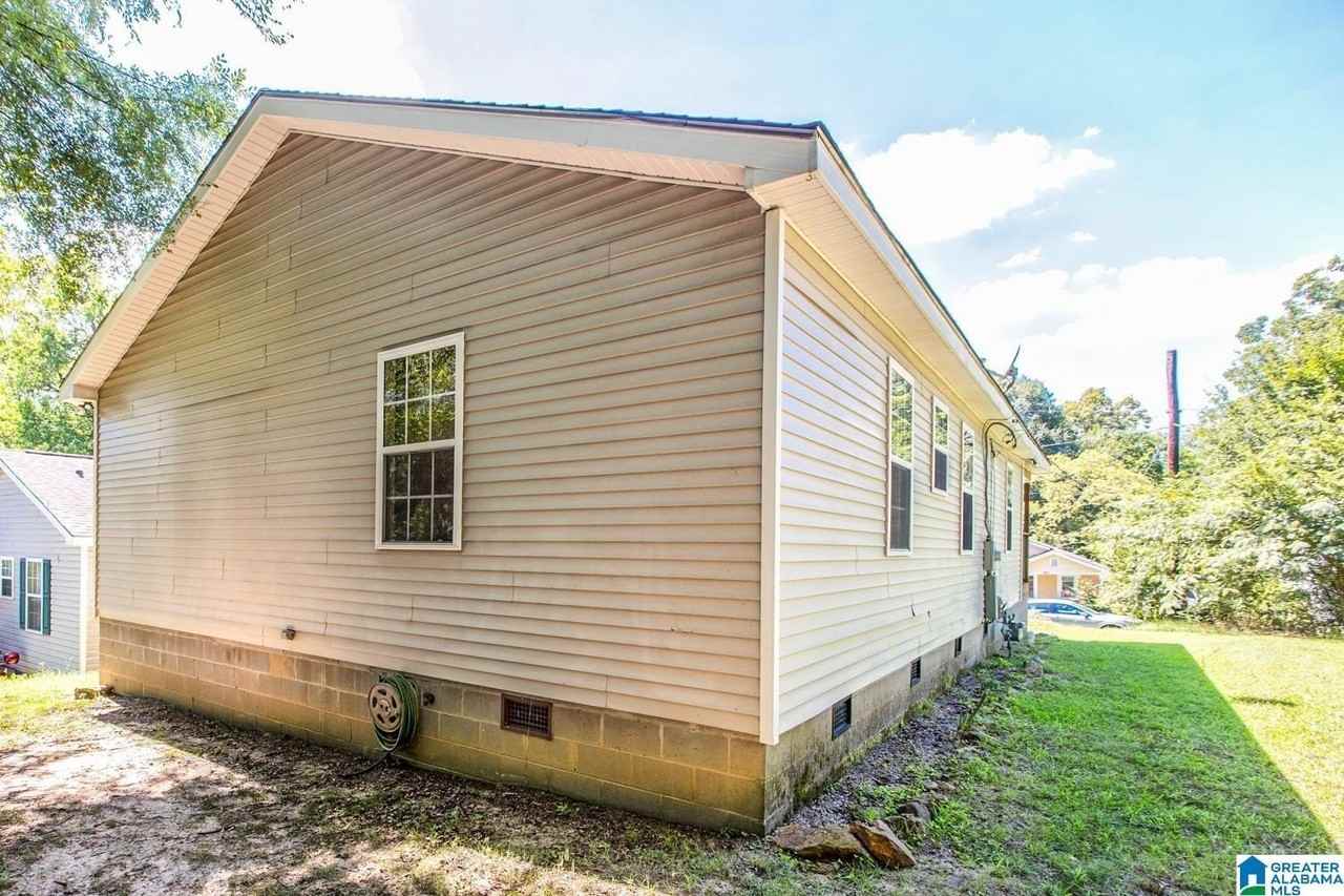 2307 3rd Ave S - Photo 3 of 19