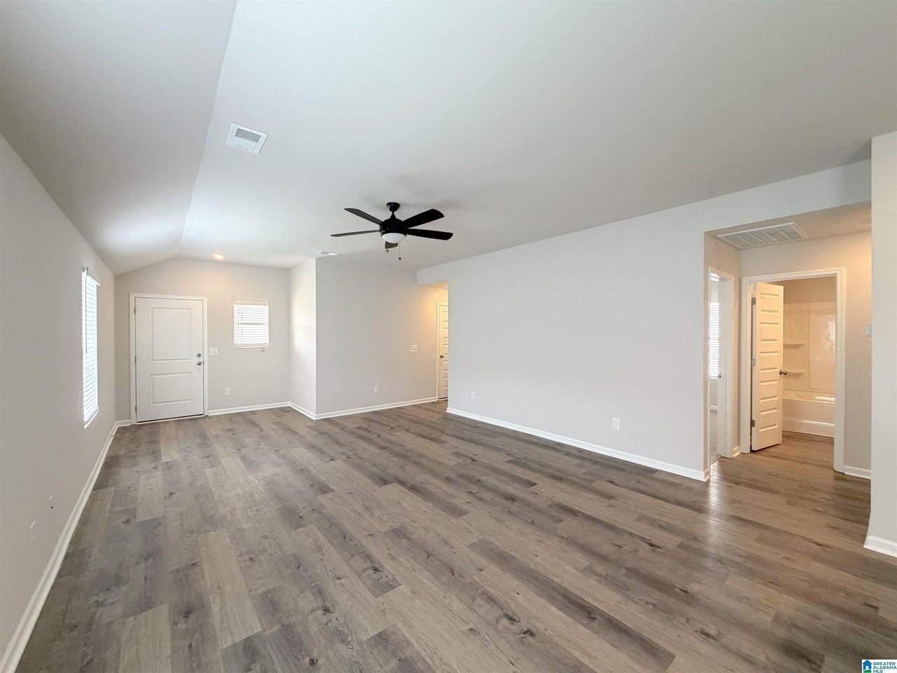 360 Timber Pass - Photo 6 of 33