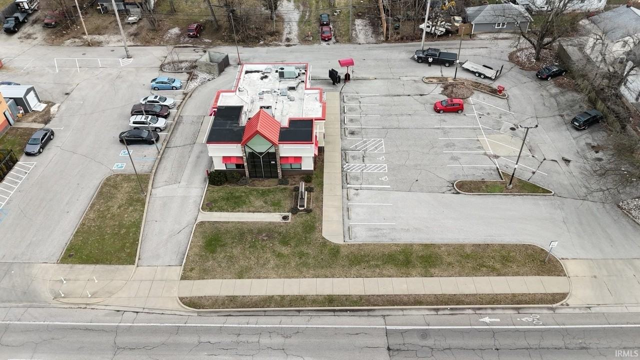 535 S Walnut St - Photo 2 of 13