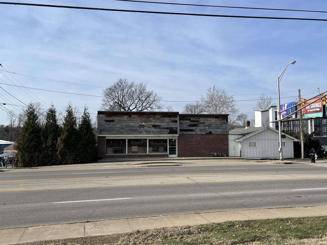 1820 S Walnut St - Photo 5 of 5