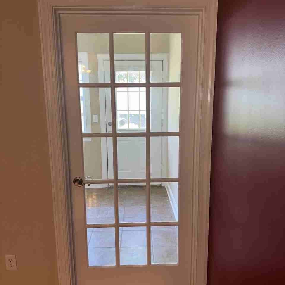 1005 Grey Oaks Ln - Photo 5 of 30