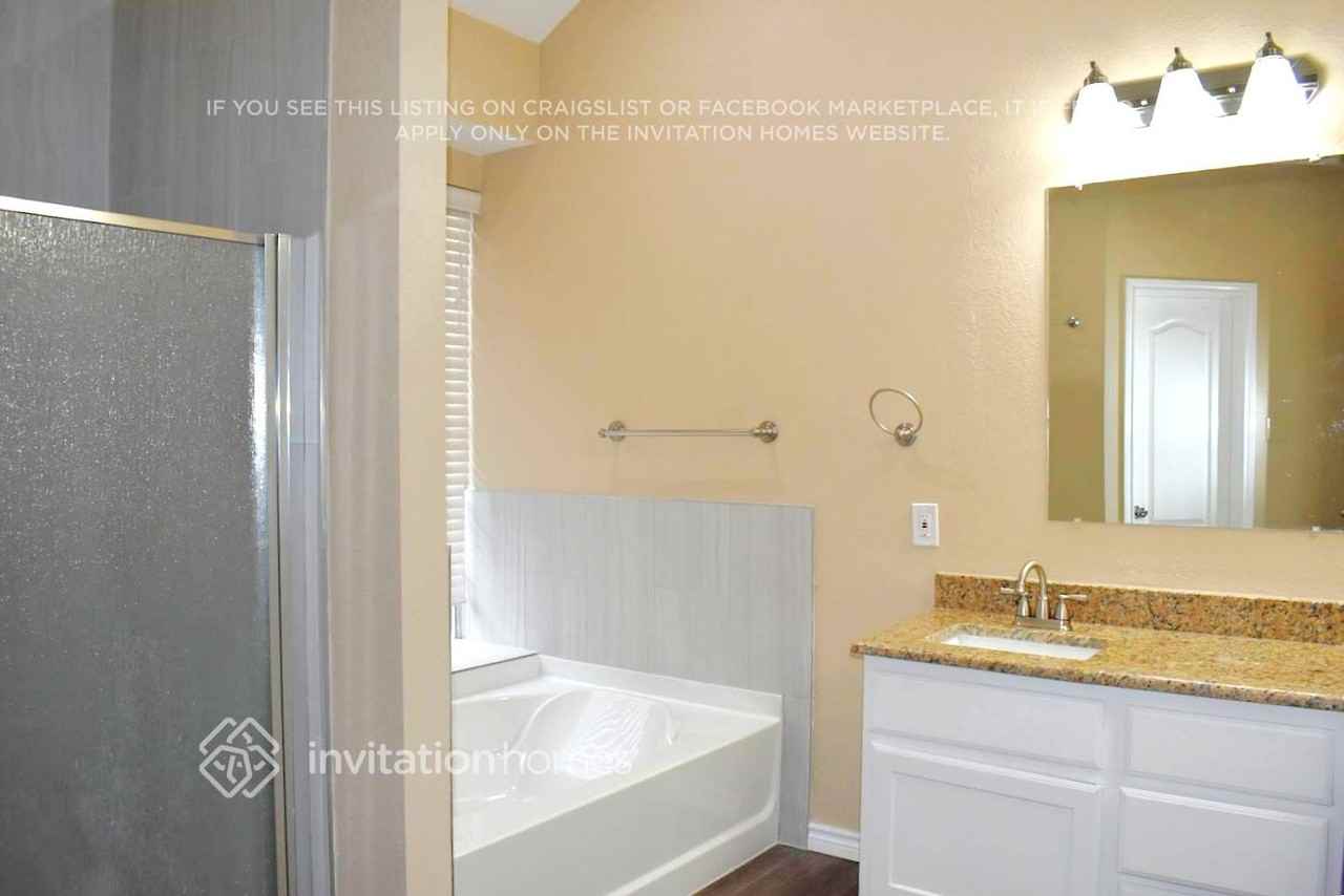 4634 Lincolnshire Dr - Photo 7 of 9