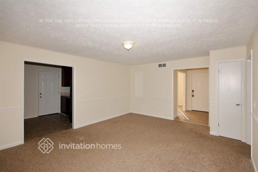3572 Vicki Ln - Photo 2 of 20