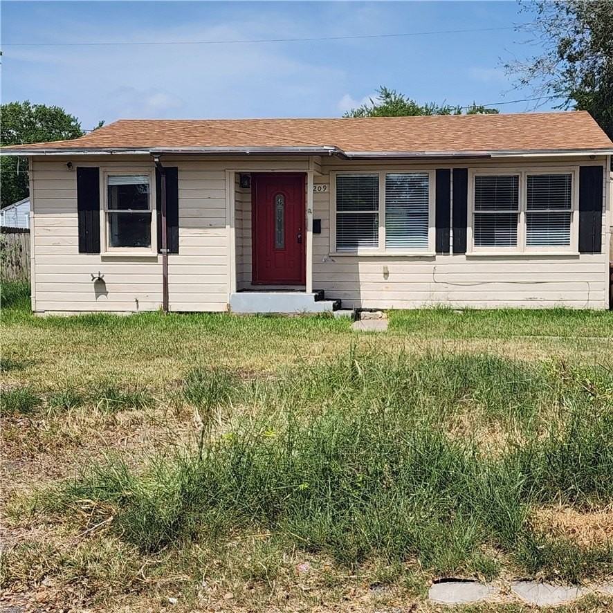 1209 Miami Dr - Photo 2 of 6