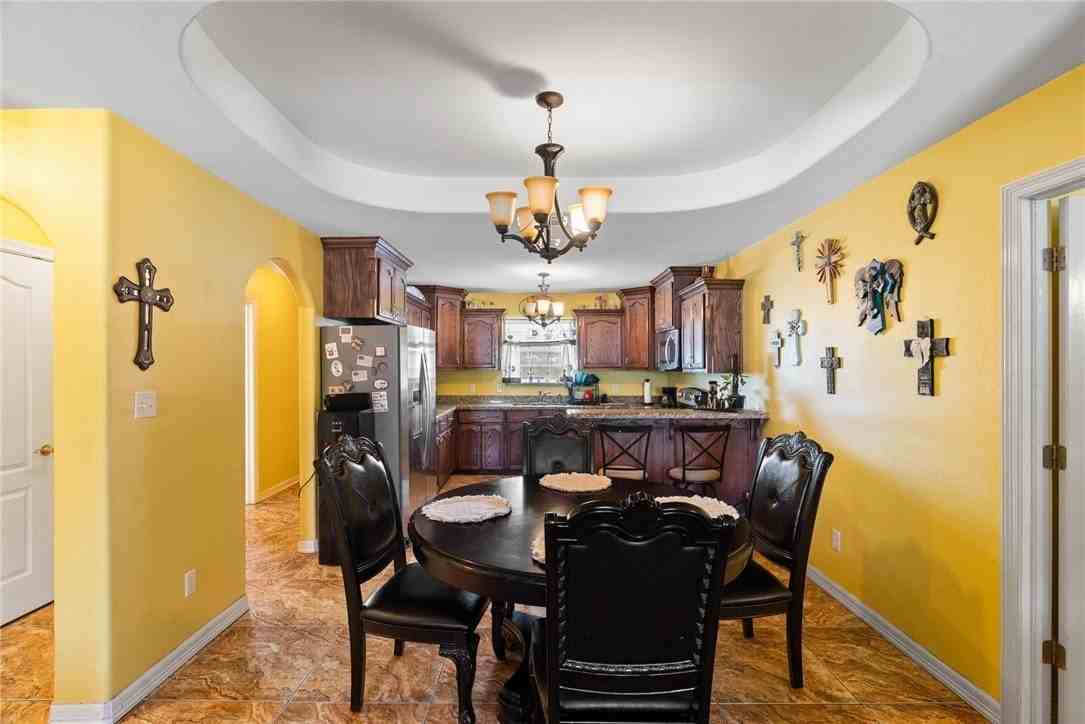 417 County Road 1341 - Photo 7 of 24
