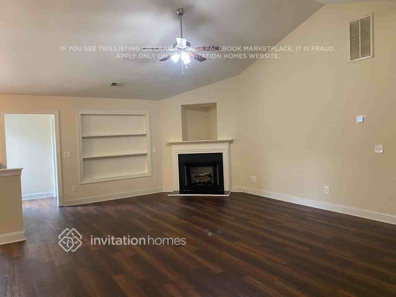 2420 Laura Dr - Photo 3 of 16
