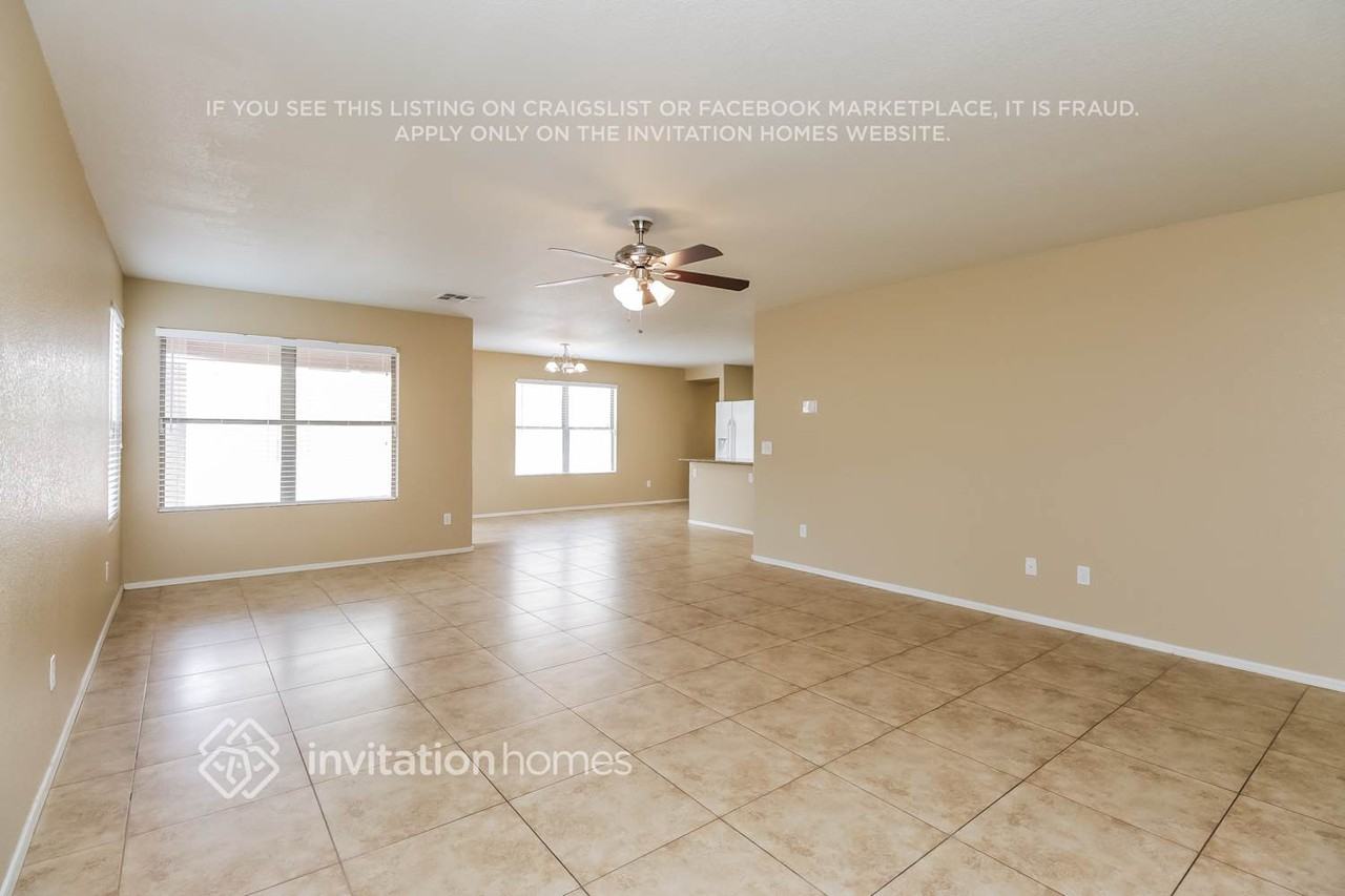 3339 S Chaparral Rd - Photo 5 of 21